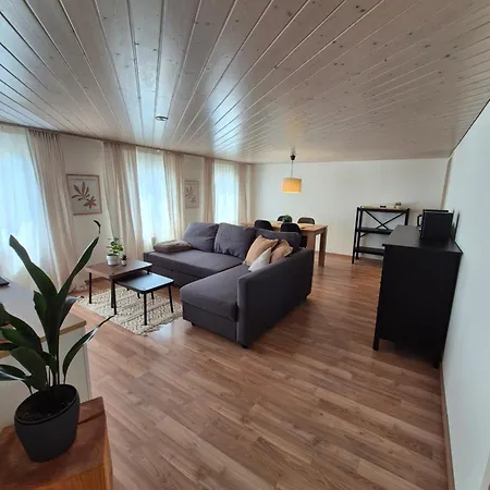 Donkey Ferienwohnung Degersheim